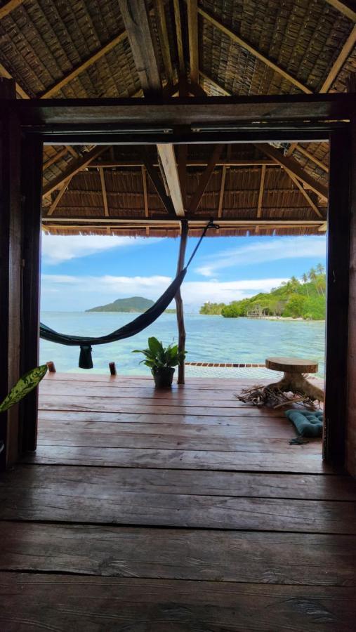 Mansuar Raja Ampat Bungalows Kri Exterior foto
